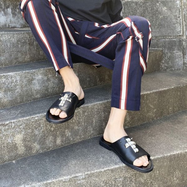 画像6: CROSS STUDS SANDALS