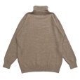 画像2: POLO-NECK LIGHT MOHAIR JUMPER <BR>CAMEL (2)