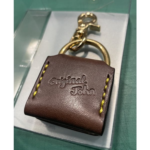 画像3: £2 KEYRING  BROWN