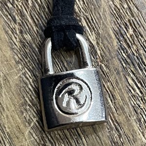 画像: MINI PADLOCK NECKLACE